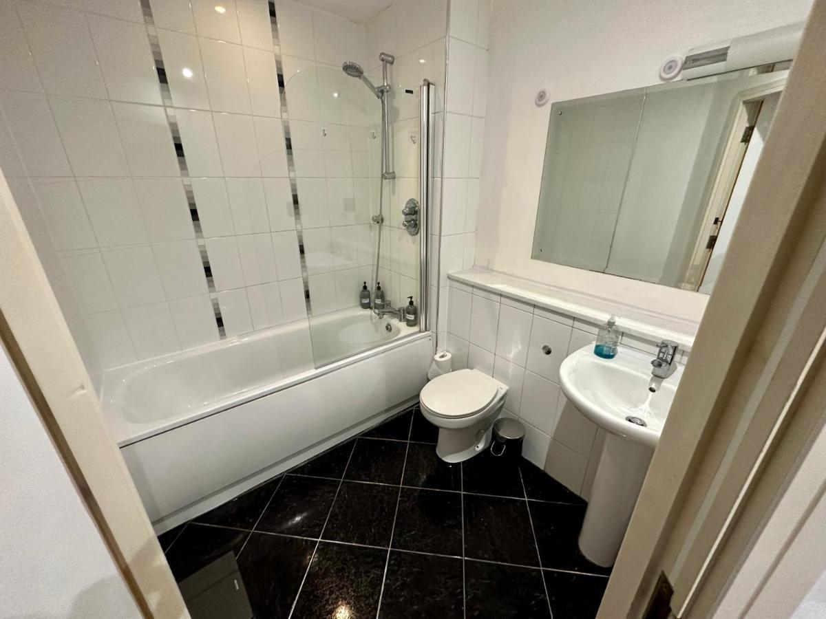 Birmingham Prime Location Stunning Apartment Floor-To-Ceiling Windows Dış mekan fotoğraf